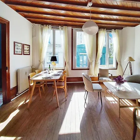 La A Pied Maison 50 M De La Parking Prive 別荘