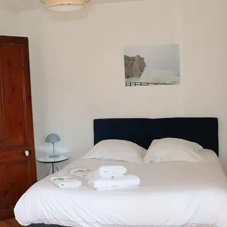 La A Pied Maison 50 M De La Parking Prive 別荘
